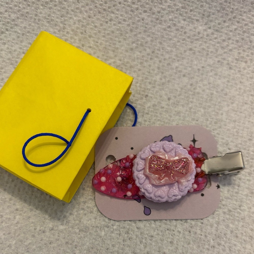 HANDMADE: Pink and Purple Hair Clip